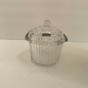 NEW GODINGER SHANNON CRYSTAL 5 3/4 CUPCAKE BOX WITH LID BY HOME ACCENTS